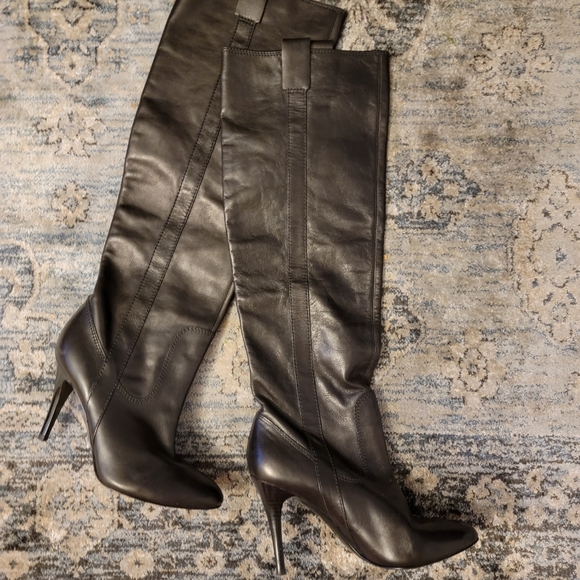 KNEE HIGH NAPA LEATHER MARCIANO HEEL BOOTS - Picture 9 of 9